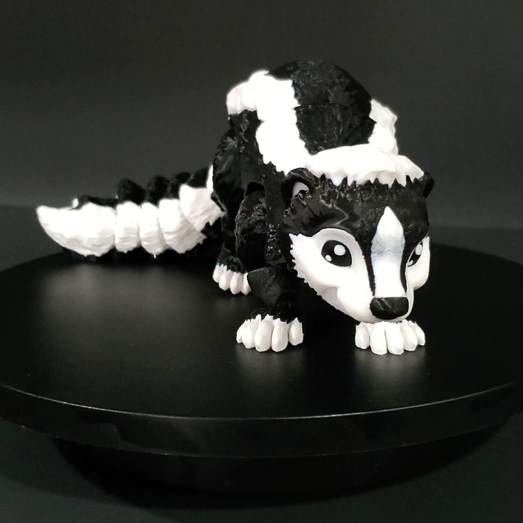 Articulated Skunk